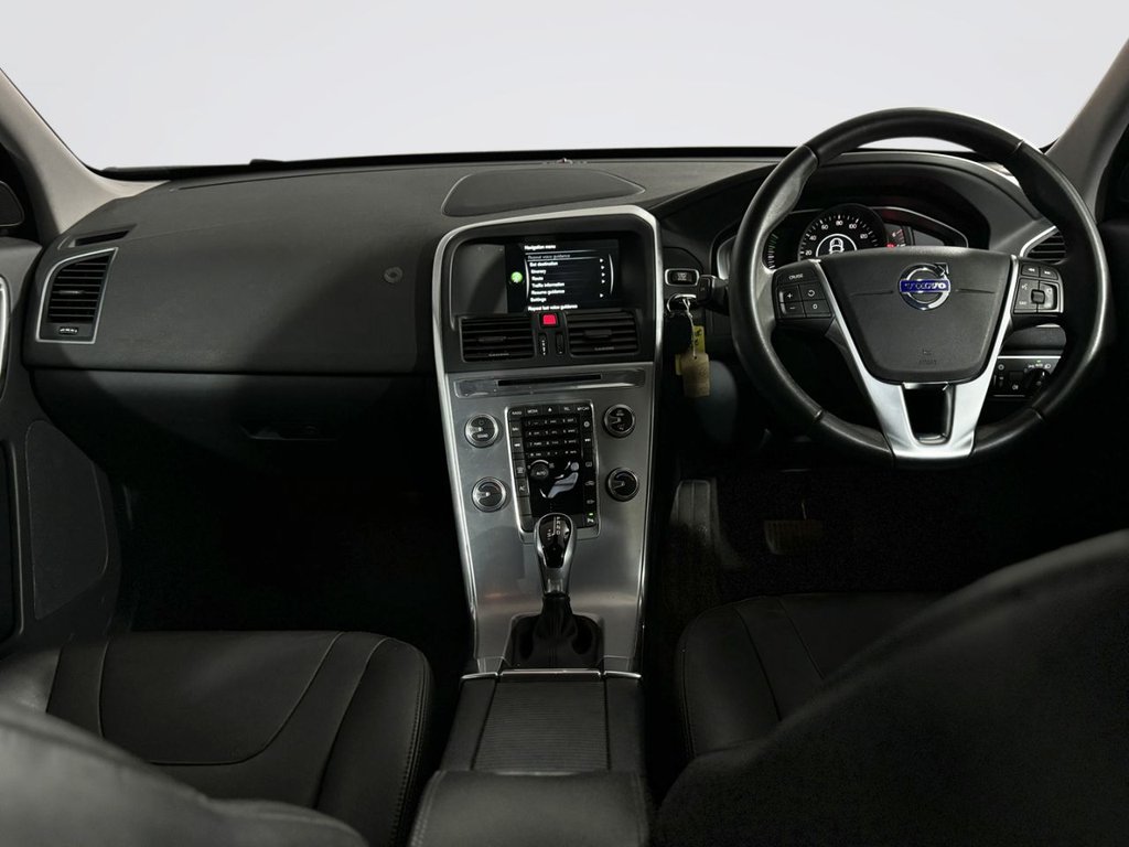 Used Volvo XC60 2016 for sale - 76855193: Photo 3