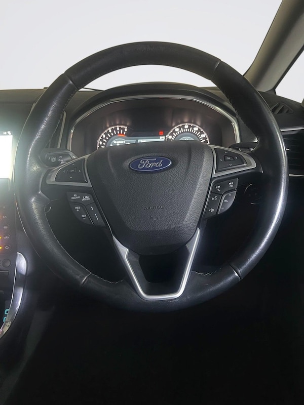 Used Ford S-Max 2018 for sale - 76111878: Photo 15