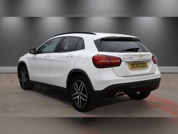 Used Mercedes-Benz GLA 2019 for sale - 79177924: Photo