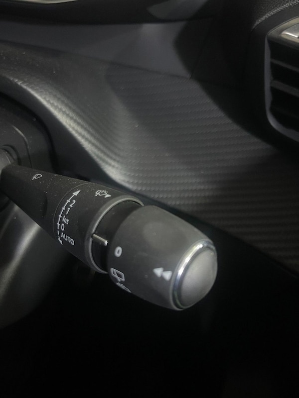 Used Peugeot 208 2023 for sale - 75671645: Photo 17
