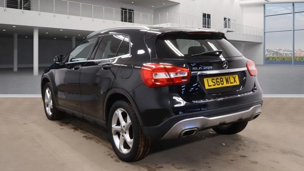 Used Mercedes-Benz GLA 2018 for sale - 77719974: Photo 6