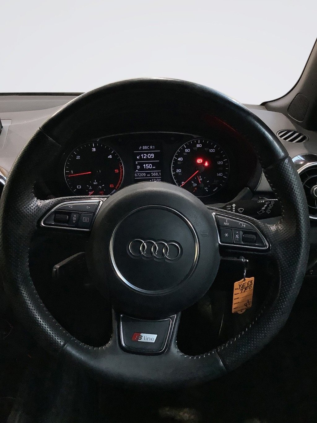 Used Audi A1 2013 for sale - 76751428: Photo 15