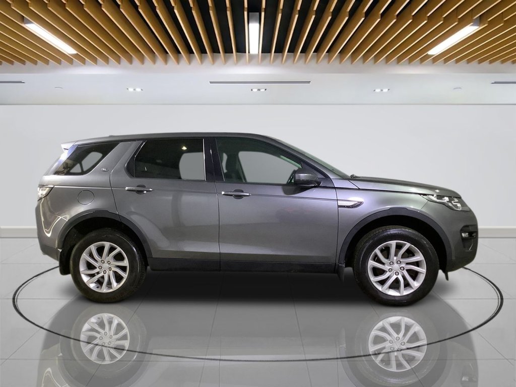 Used Land Rover Discovery Sport 2018 for sale - 77027017: Photo 9
