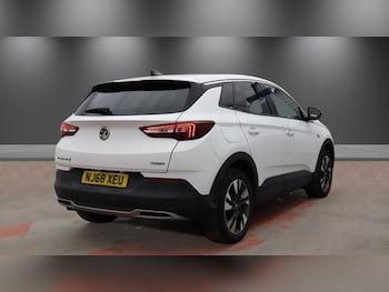 Used Vauxhall Grandland X 2018 for sale - 78082472: Photo
