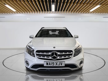 Used Mercedes-Benz GLA 2019 for sale - 79466199: Photo