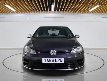 Used Volkswagen Golf 2016 for sale - 76665485: Photo