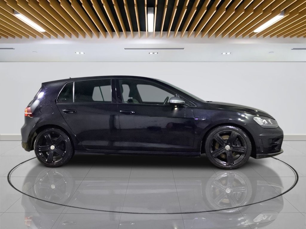 Used Volkswagen Golf 2016 for sale - 76665485: Photo 9