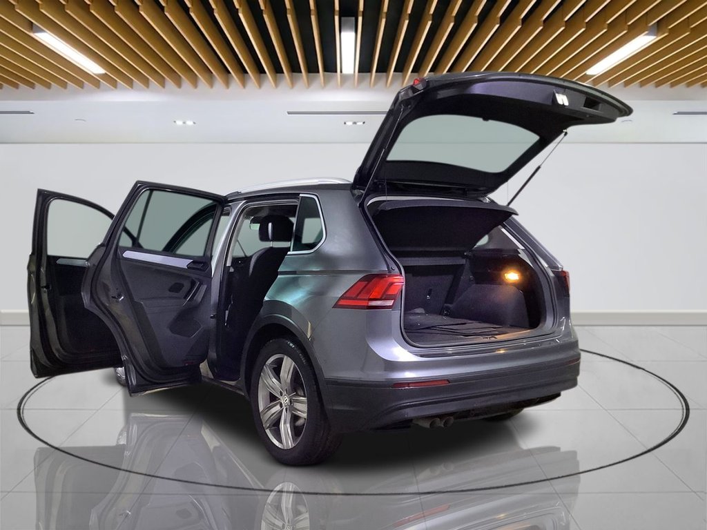 Used Volkswagen Tiguan 2019 for sale - 76236132: Photo 10