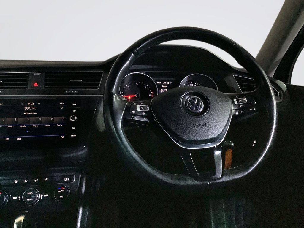 Used Volkswagen Tiguan 2019 for sale - 76236132: Photo 15