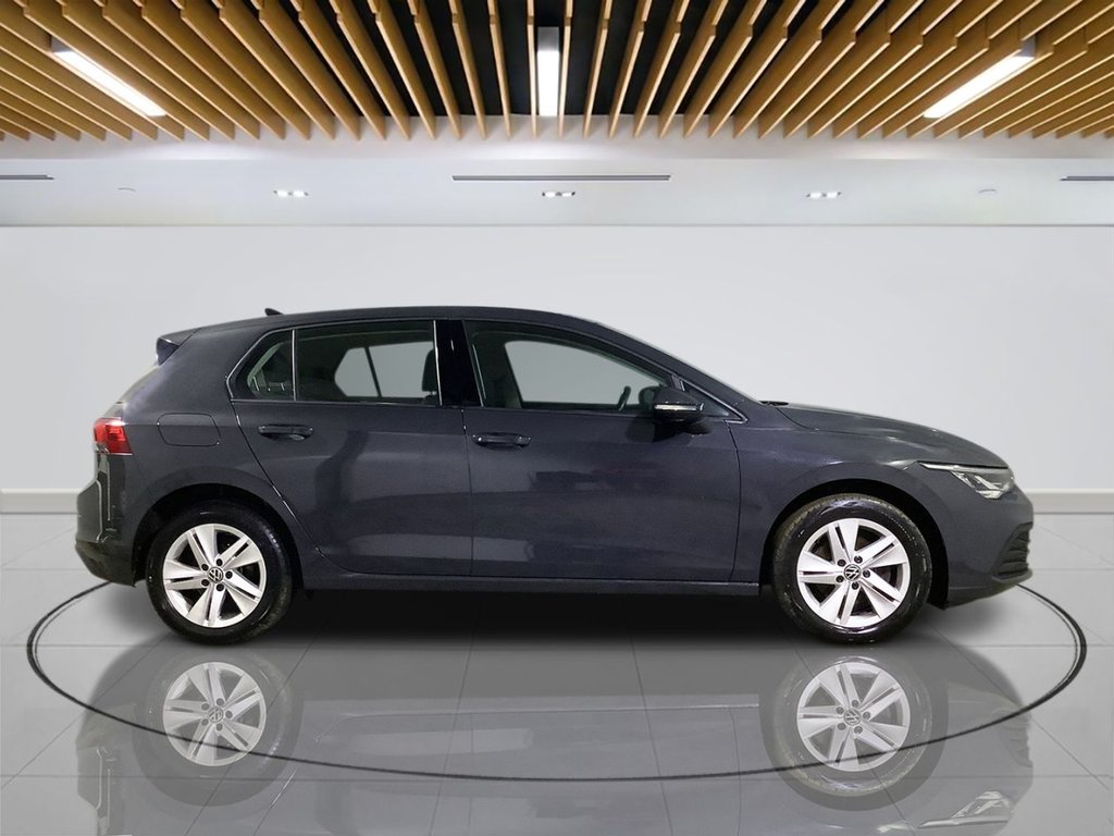 Used Volkswagen Golf 2022 for sale - 76297100: Photo 9