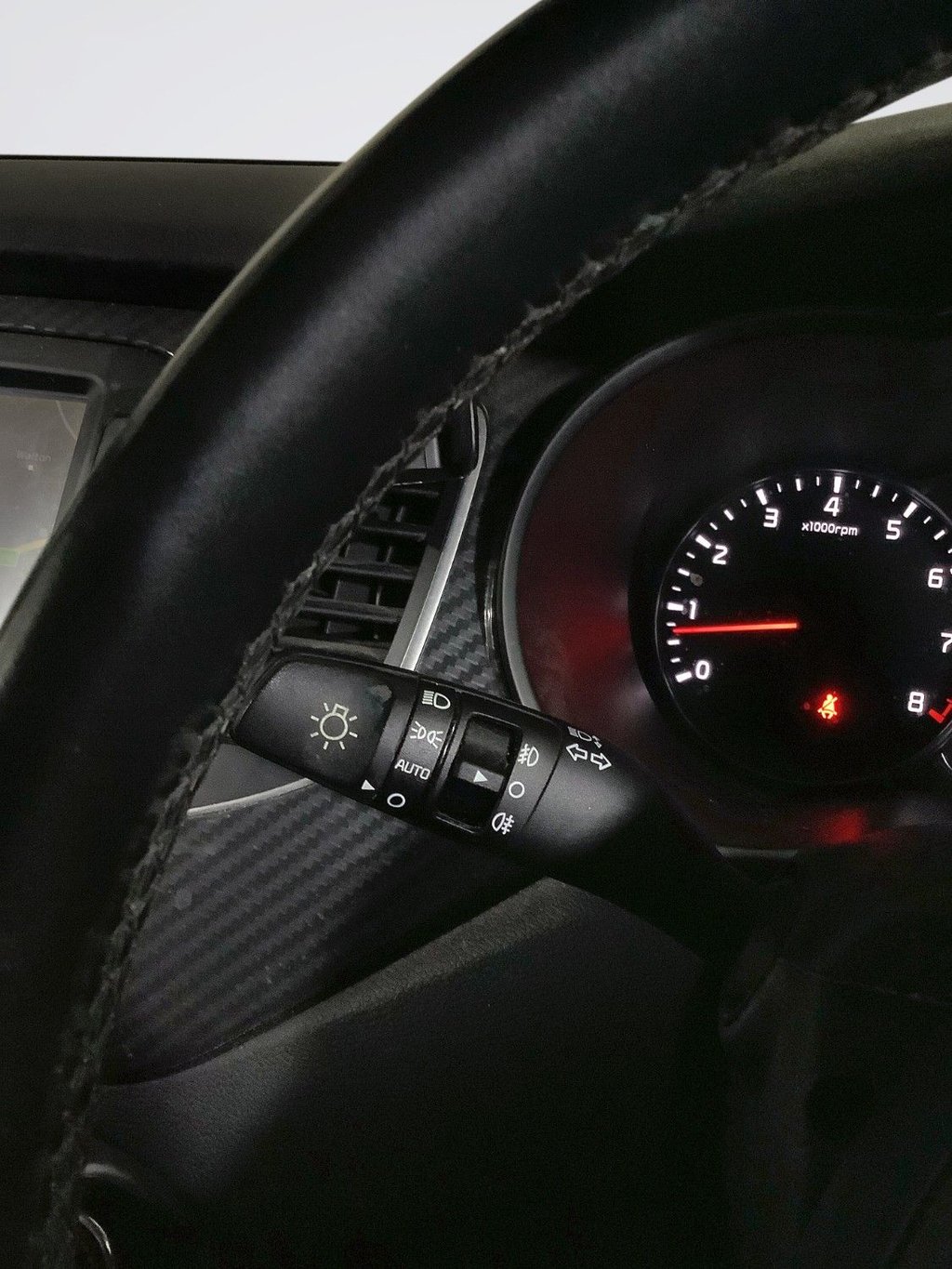 Used Kia Carens 2018 for sale - 78044203: Photo 15