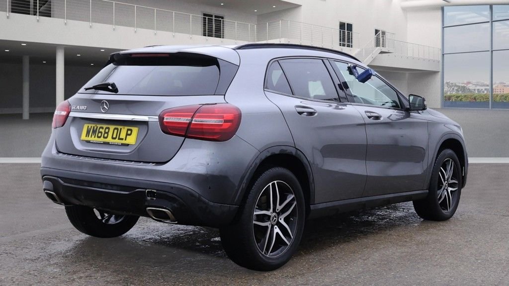 Used Mercedes-Benz GLA 2019 for sale - 76469929: Photo 4