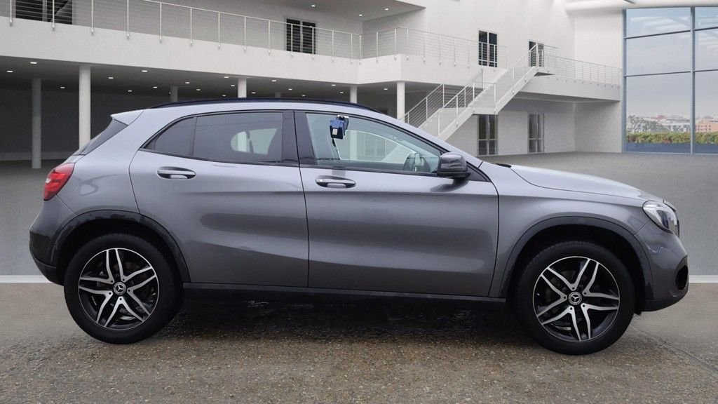 Used Mercedes-Benz GLA 2019 for sale - 76469929: Photo 5