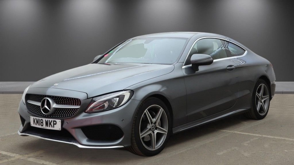 Used Mercedes-Benz C Class 2018 for sale - 78022071: Photo 2