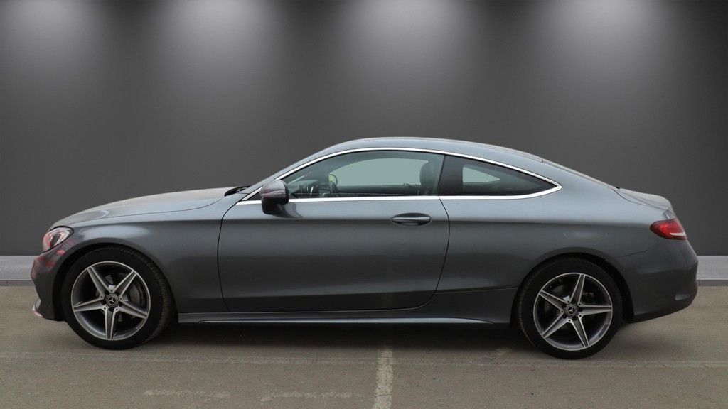 Used Mercedes-Benz C Class 2018 for sale - 78022071: Photo 6