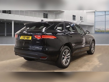 Used Jaguar F-Pace 2018 for sale - 75911391: Photo