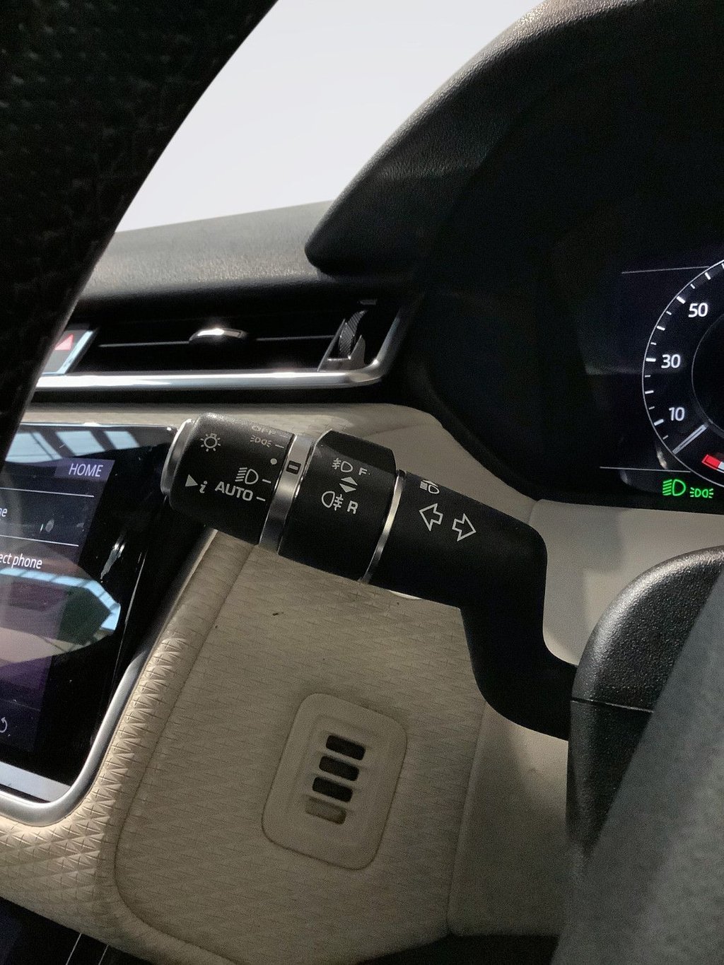 Used Land Rover Range Rover Velar 2018 for sale - 77654482: Photo 19