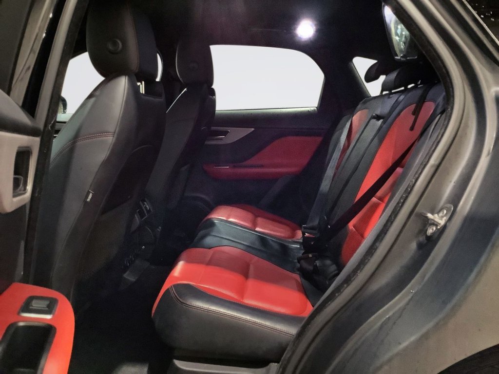 Used Jaguar F-Pace 2018 for sale - 77064828: Photo 11