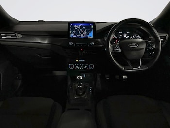 Used Ford Focus 2020 for sale - 75619394: Photo