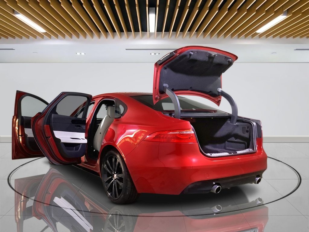 Used Jaguar XF 2015 for sale - 76361648: Photo 10