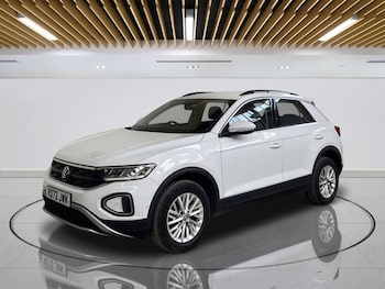 Used Volkswagen T-Roc 2022 for sale - 78749114: Photo