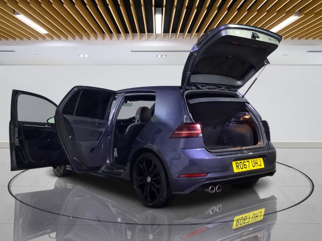 Used Volkswagen Golf 2017 for sale - 76509646: Photo 10