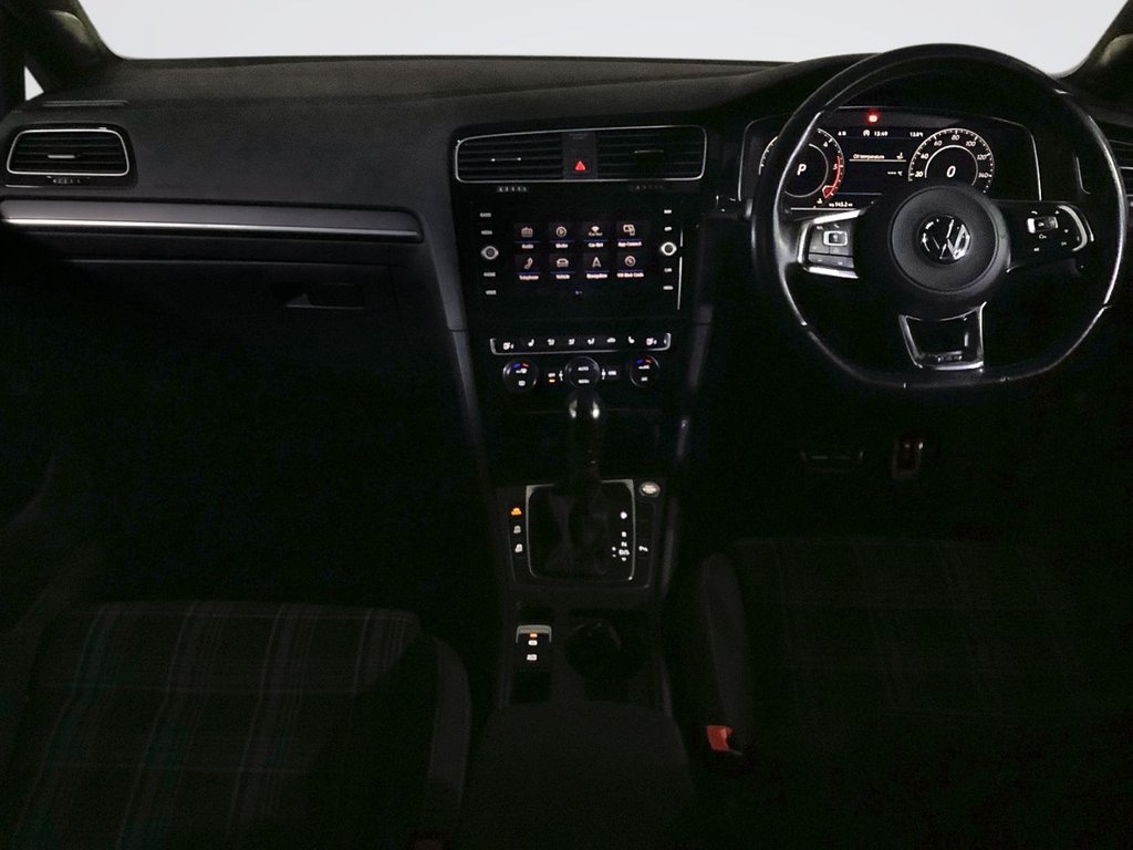 Used Volkswagen Golf 2017 for sale - 76509646: Photo 3