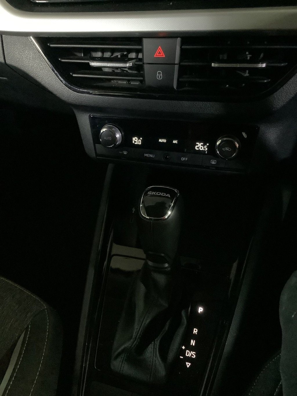 Used Skoda Kamiq 2020 for sale - 76454120: Photo 24