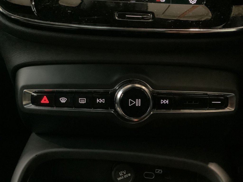 Used Volvo C40 2022 for sale - 78167086: Photo 24