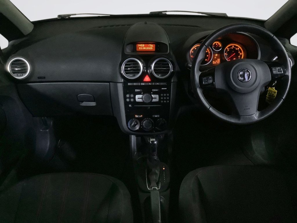 Used Vauxhall Corsa 2011 for sale - 76124175: Photo 3