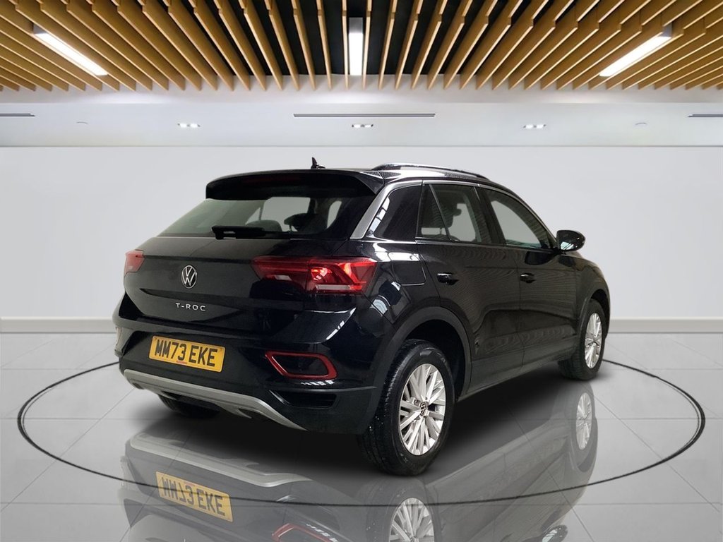 Used Volkswagen T-Roc 2023 for sale - 77463773: Photo 8