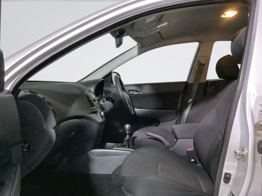 Used Hyundai i30 2009 for sale - 76092470: Photo 12