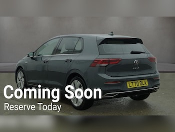 Used Volkswagen Golf 2020 for sale - 77614125: Photo