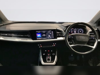 Used Audi Q4 e-tron 2022 for sale - 77692930: Photo