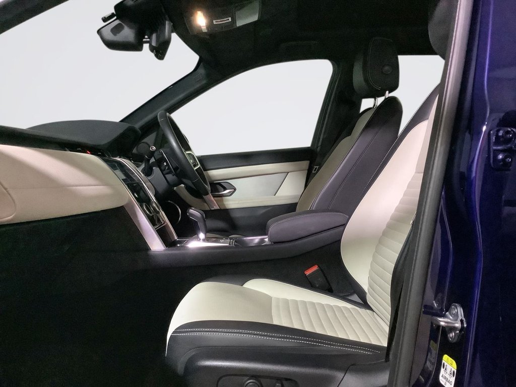 Used Land Rover Discovery Sport 2022 for sale - 76582716: Photo 12