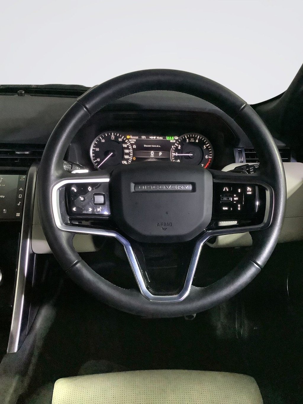 Used Land Rover Discovery Sport 2022 for sale - 76582716: Photo 16