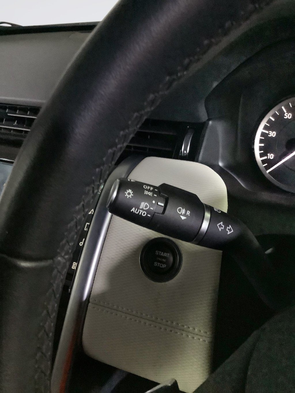 Used Land Rover Discovery Sport 2022 for sale - 76582716: Photo 20