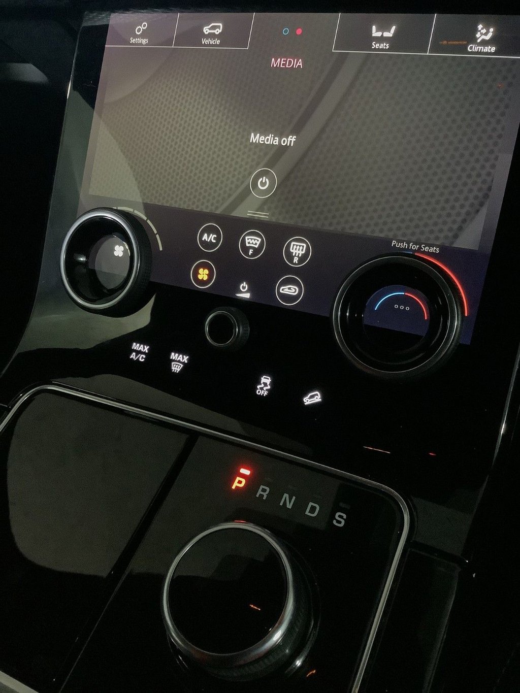 Used Land Rover Range Rover Velar 2018 for sale - 76617320: Photo 21