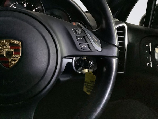 Used Porsche Cayenne 2014 for sale - 76223254: Photo 19