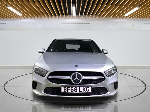 Used Mercedes-Benz A-Class 2018 for sale - 76223851: Photo 2