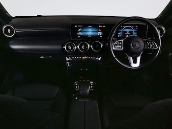 Used Mercedes-Benz A-Class 2018 for sale - 76223851: Photo 3