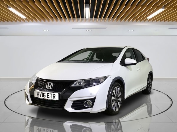 Used Honda Civic 2016 for sale - 76202758: Photo 4
