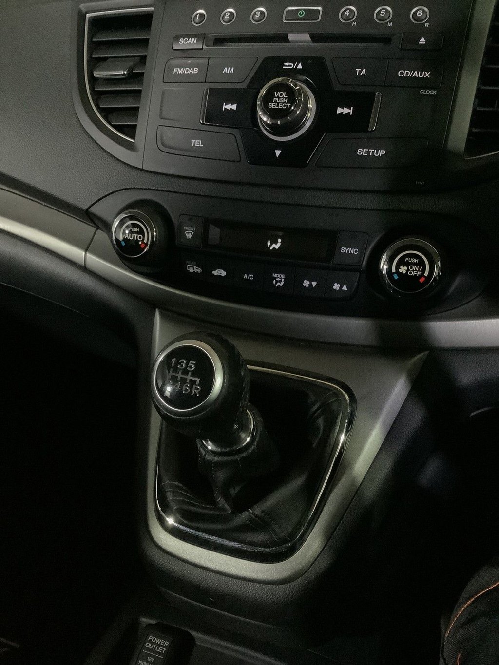 Used Honda CR-V 2014 for sale - 76378499: Photo 24