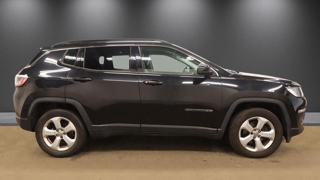 Used Jeep Compass 2018 for sale - 78082443: Photo 5