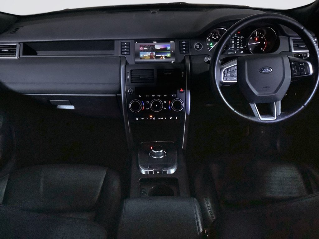 Used Land Rover Discovery Sport 2019 for sale - 76710883: Photo 3