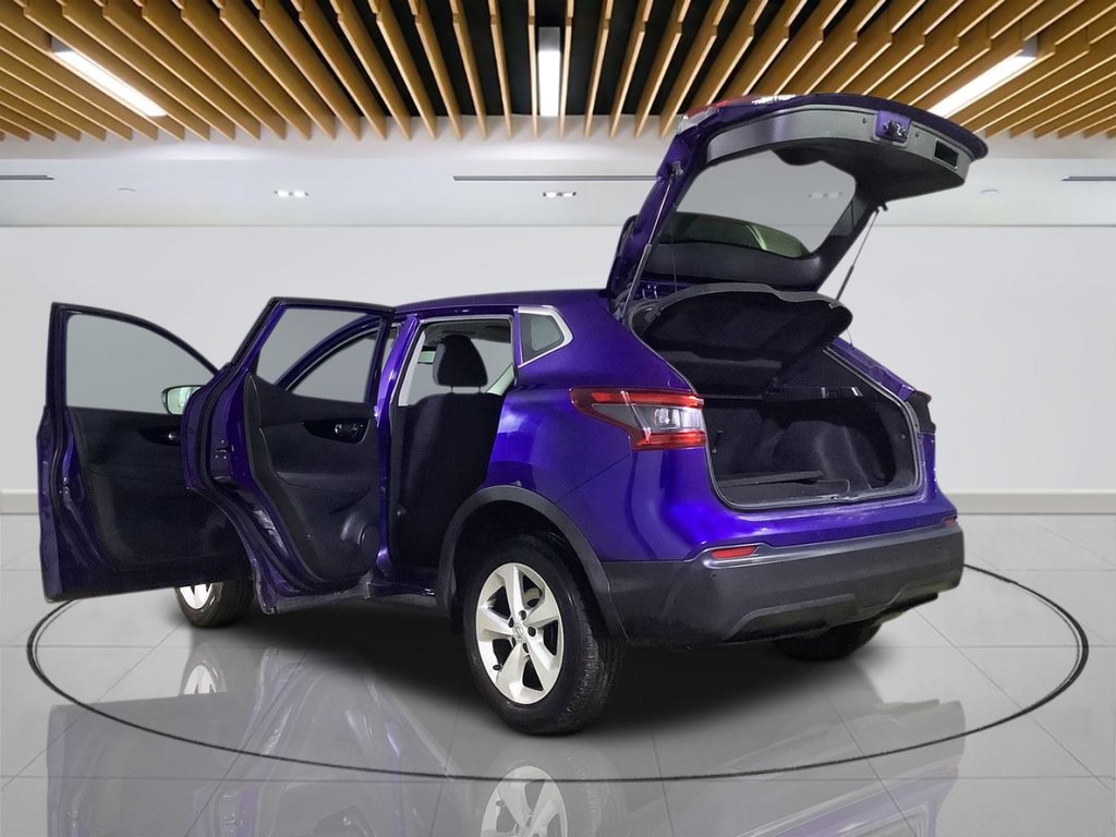 Used Nissan Qashqai 2018 for sale - 76496123: Photo 10