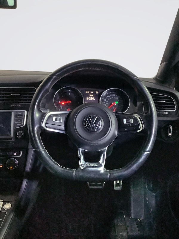 Used Volkswagen Golf 2016 for sale - 76235420: Photo 13