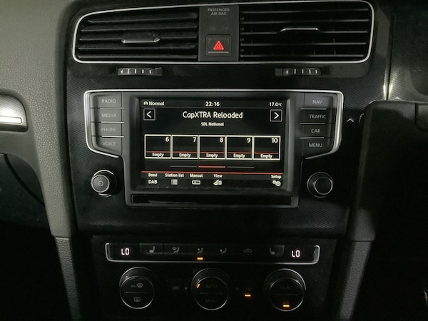 Used Volkswagen Golf 2016 for sale - 76235420: Photo 19