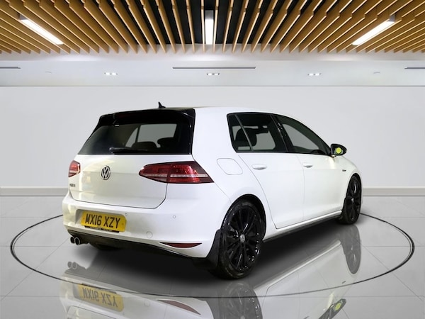 Used Volkswagen Golf 2016 for sale - 76235420: Photo 5