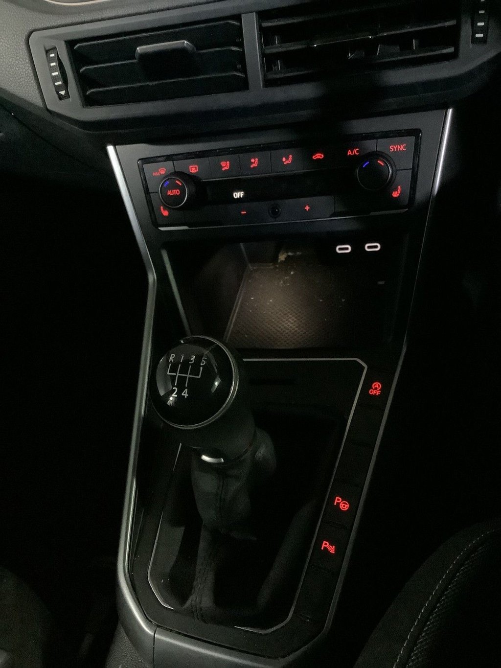 Used Volkswagen Polo 2021 for sale - 76434462: Photo 24